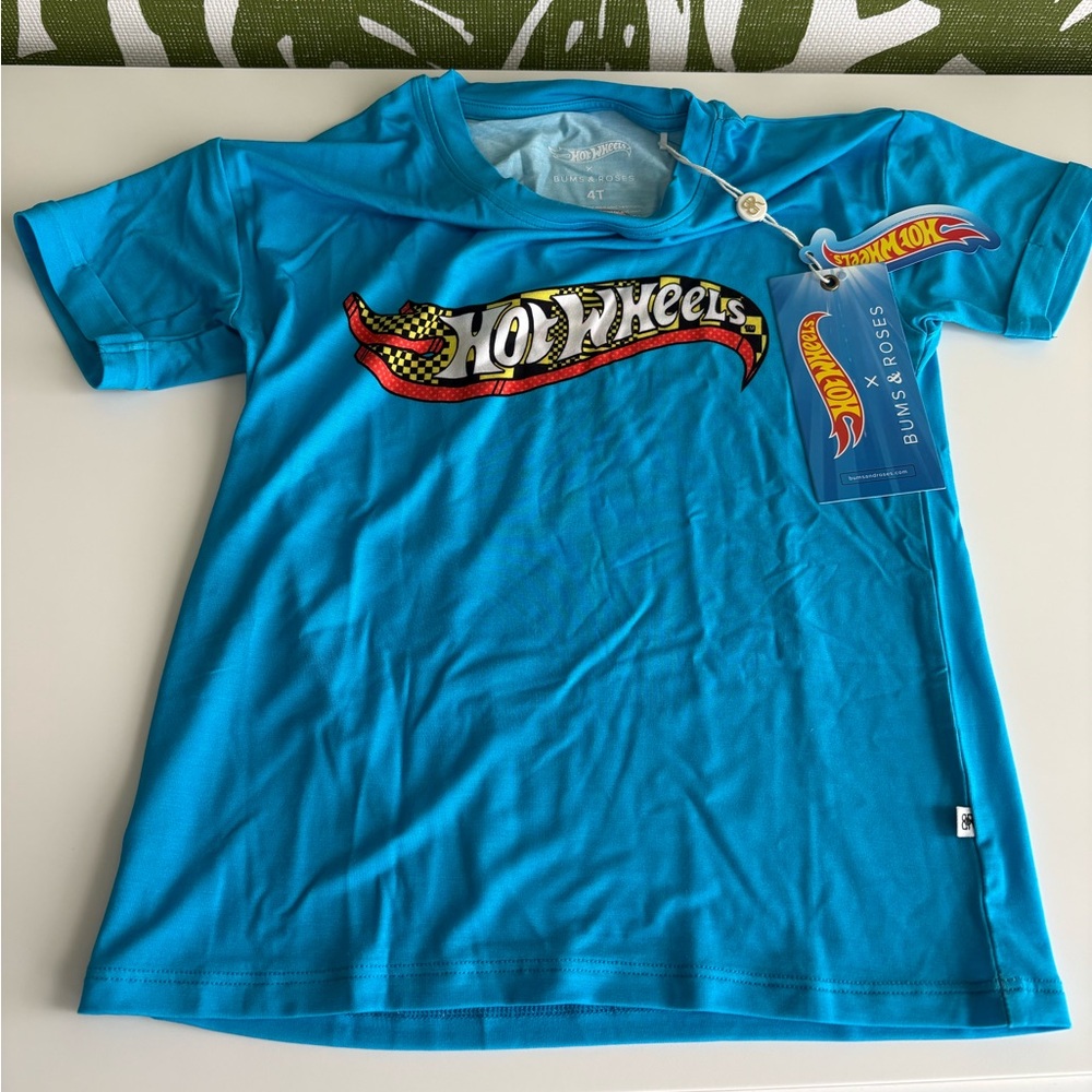 Hot Wheels Blue Graphic T-Shirt with hot wheels sticker!!🔥🚘
